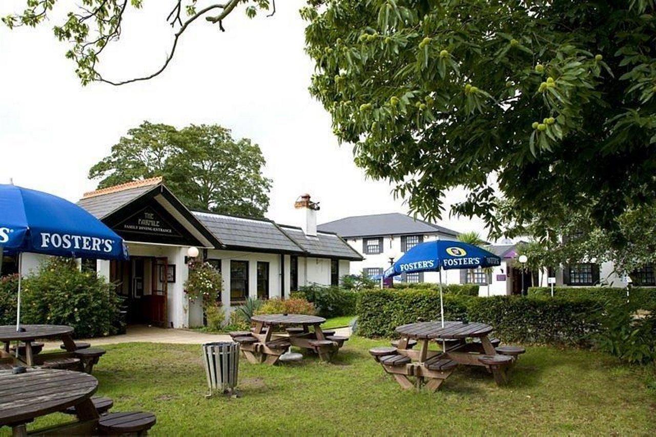 Premier Inn Cobham Cobham  Εξωτερικό φωτογραφία